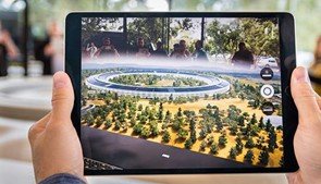 Penggunaan Teknologi AR